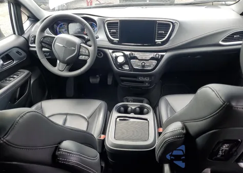 2023 Chrysler Pacifica Hybrid Touring L из США, поврежденный, VIN 2C4RC1L77PR609289